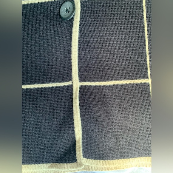 Sweater with collar from MERCER & MADISON black and beige cardigan, large - Picture 5 of 5